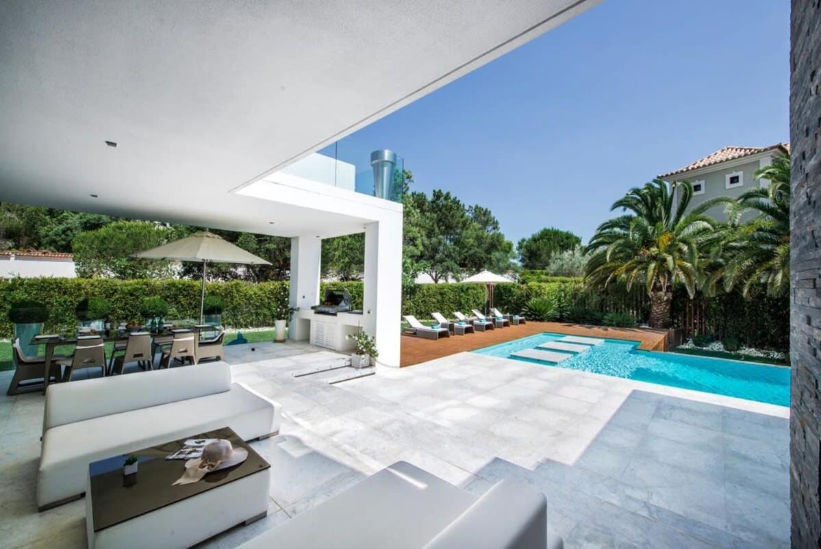 Orla Deluxe Luxury With Geo-thermal Swimming Pool