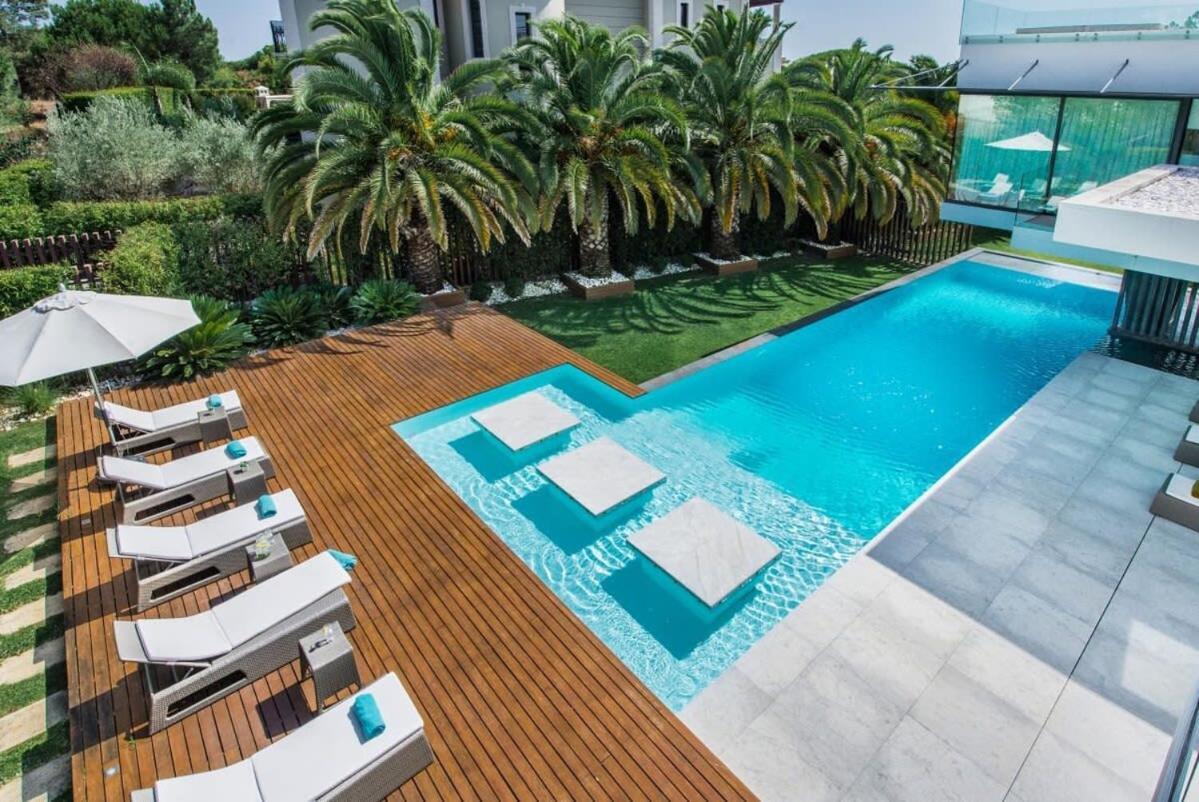 Orla Deluxe Luxury With Geo-thermal Swimming Pool Holiday home *